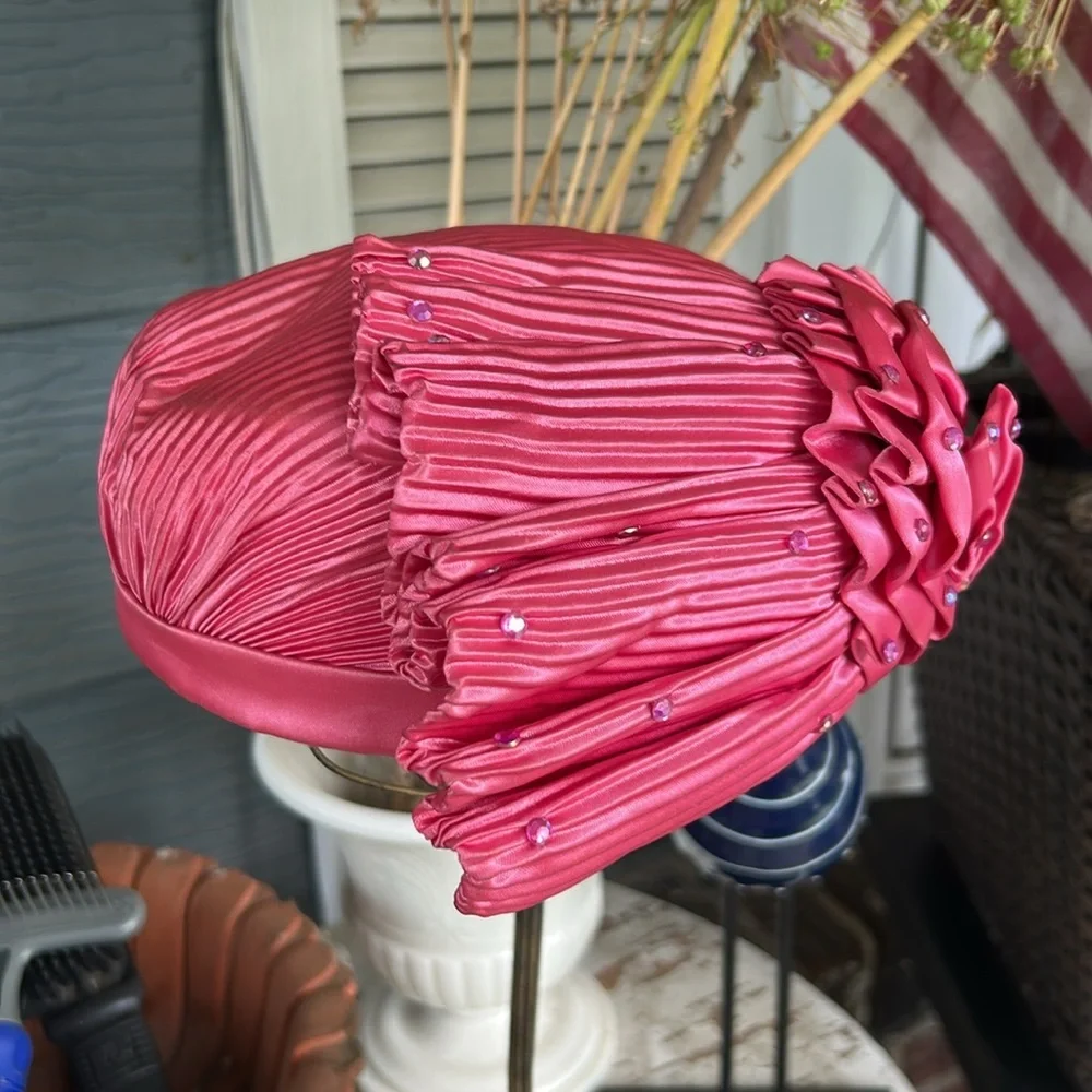 Vintage Hot Pink Hat - Picture 15 of 16